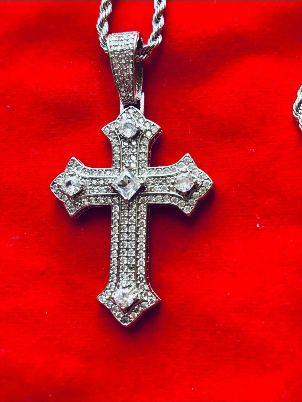 Cross Pendant Necklace – Minimalist and timeless design.